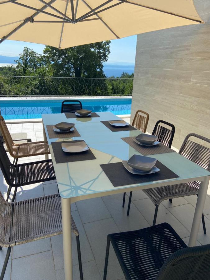 Villa Castanea Opatija Bagian luar foto