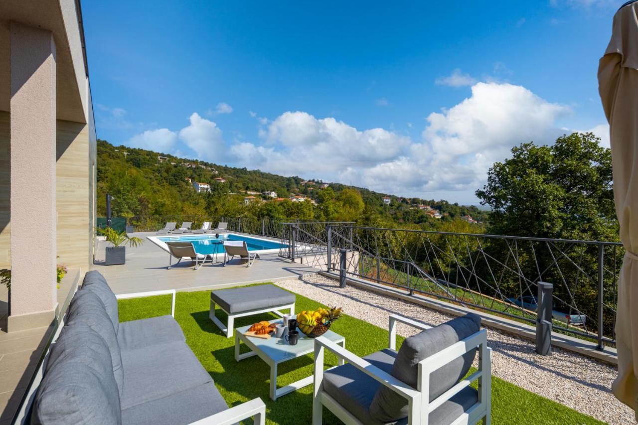 Villa Castanea Opatija Bagian luar foto